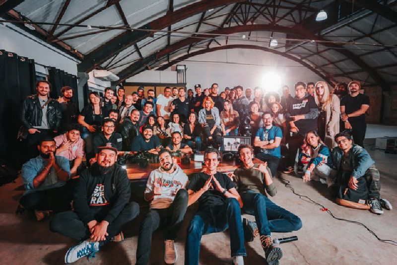 How Four Tech Companes Use Property - feature afbeelding